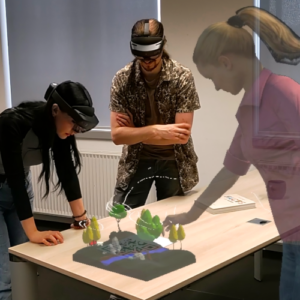 Advancing Co-located and Distributed Multi-user Mixed Reality